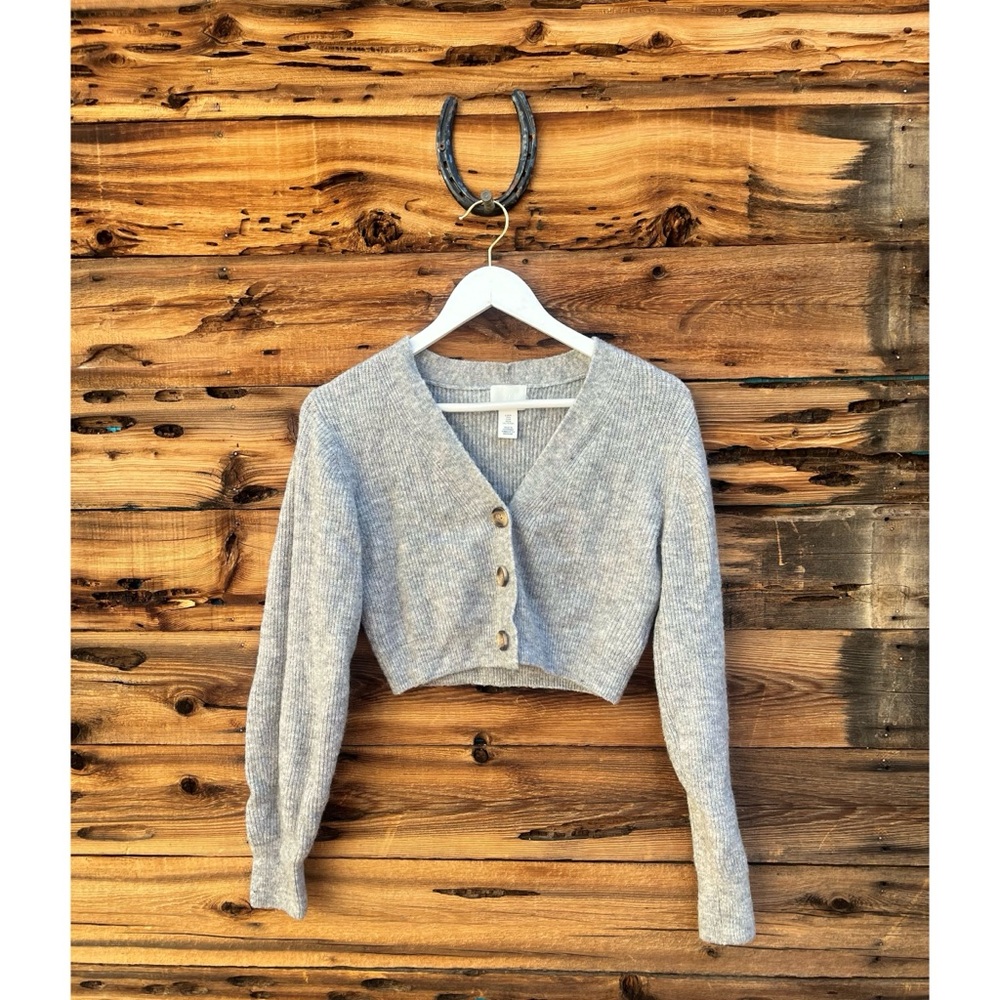 H&M | Wool Blend Fray Cropped Cardigan Sweater M